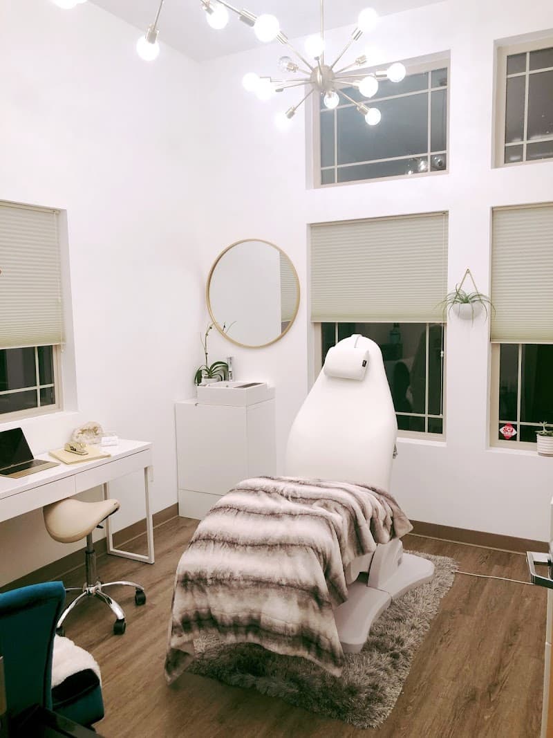 Glow Naked Esthetics Meridian photo