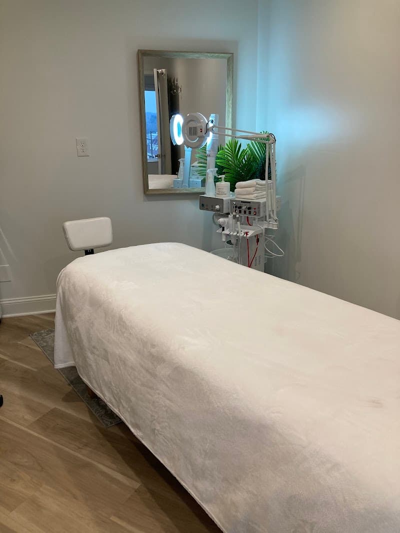 Glow Spa by Rio Brookfield photo
