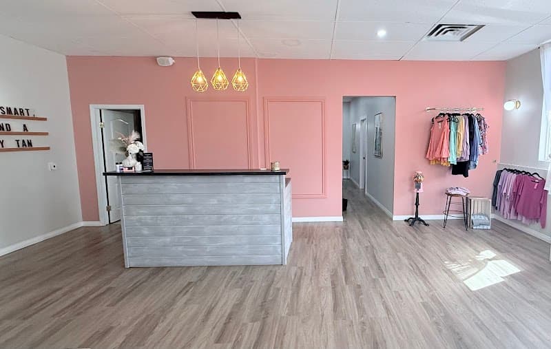 Glow Tan & Spa Sherwood Park photo