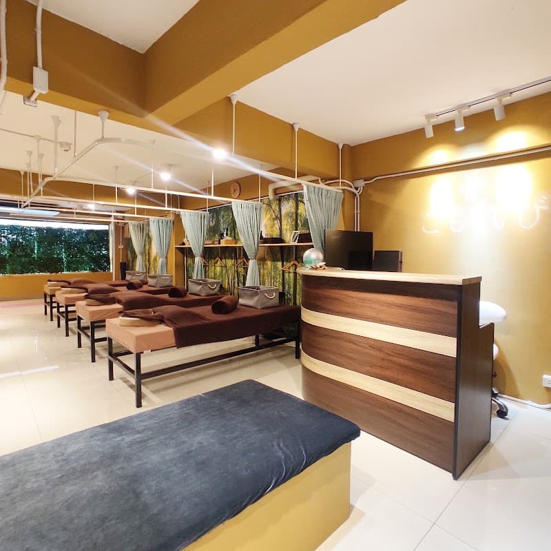 GOD HAND J Shiatsumassage Bangkok photo