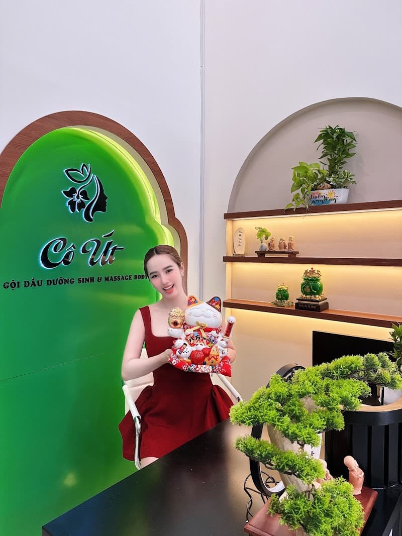 Gội đầu dưỡng sinh - Bát Thư Các Quận 3 photo