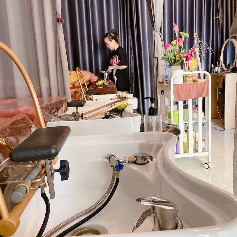 Gội Đầu Dưỡng Sinh & Chăm Sóc Da Quý Cô Thủ Dầu Một photo