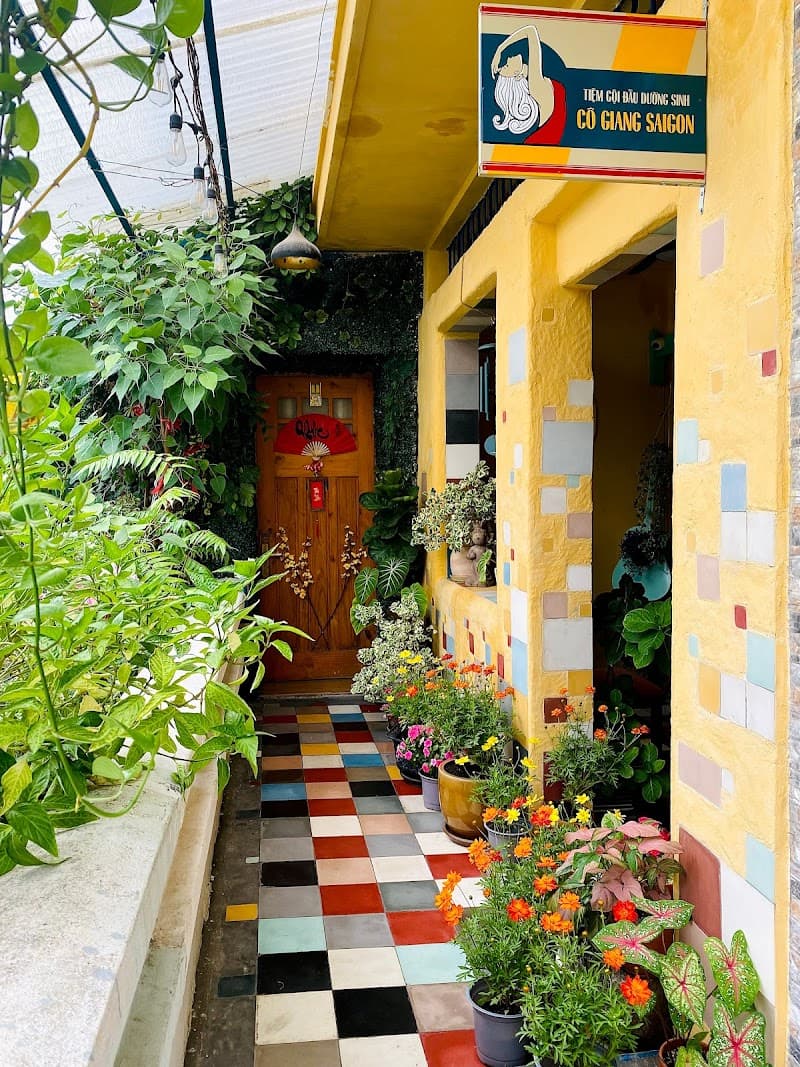 Gội Đầu Dưỡng Sinh Cô Giang Saigon Quận 1 photo