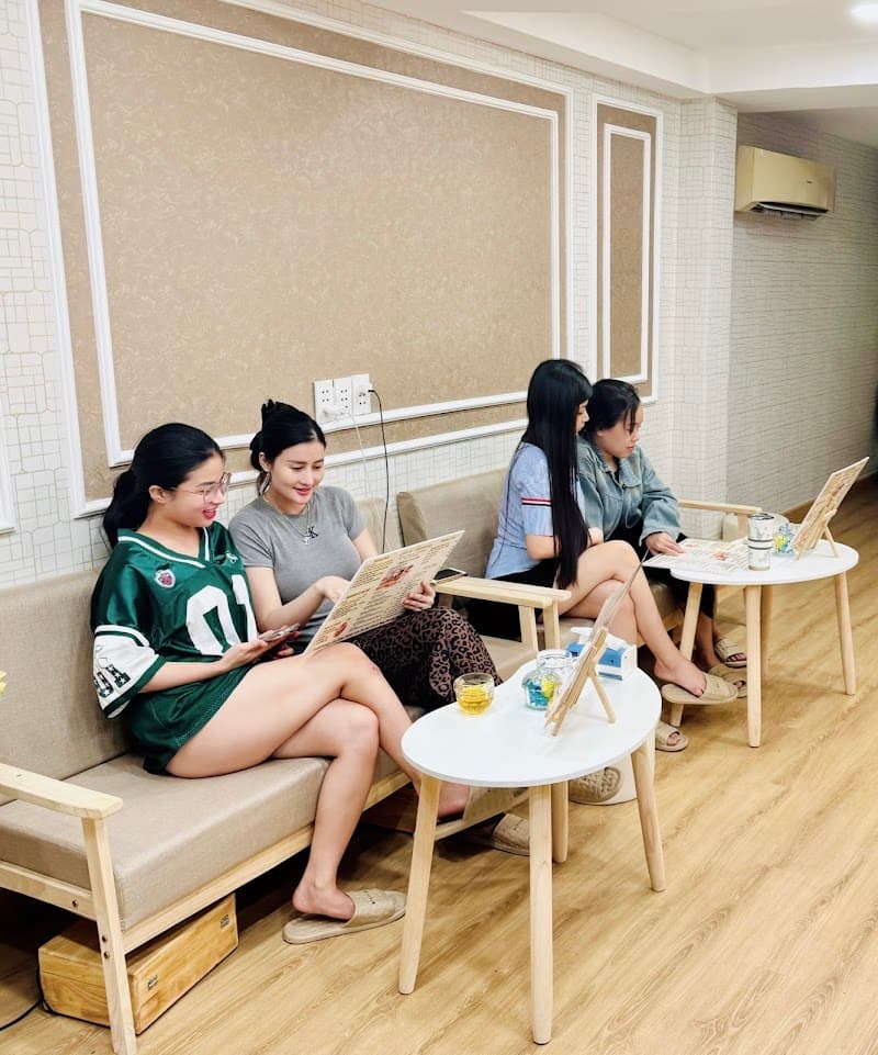 Gội đầu thư giãn - GOLD BEAUTY Quận 1 photo