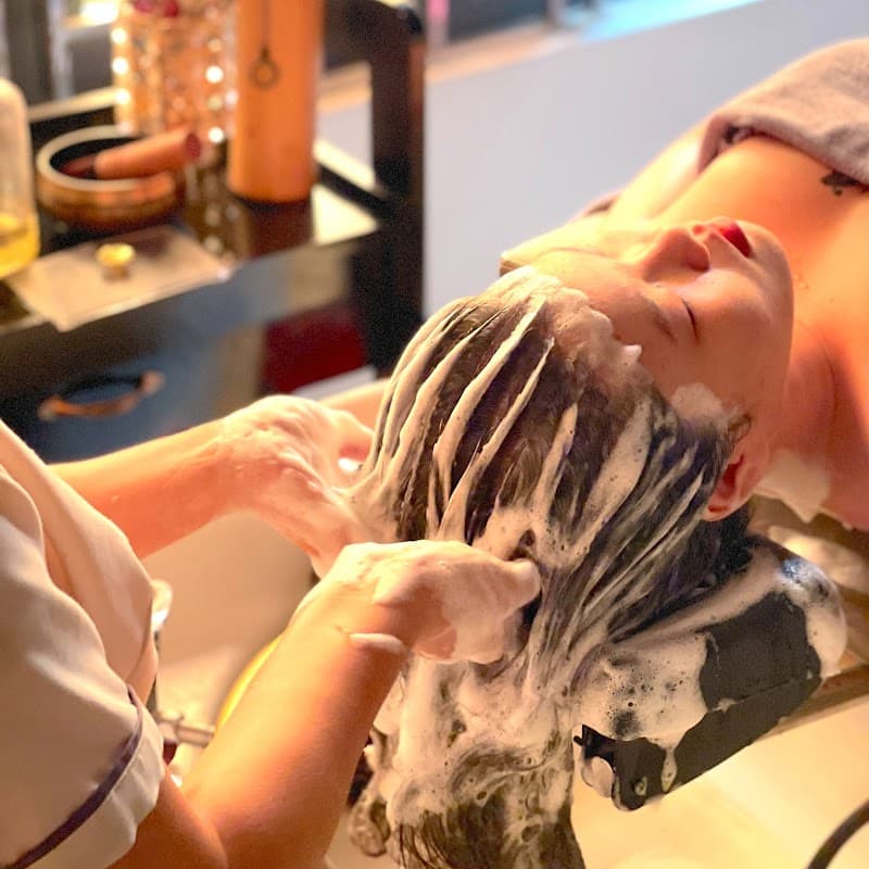 Gối Massage Hồng Ngoại Quận Long Biên photo