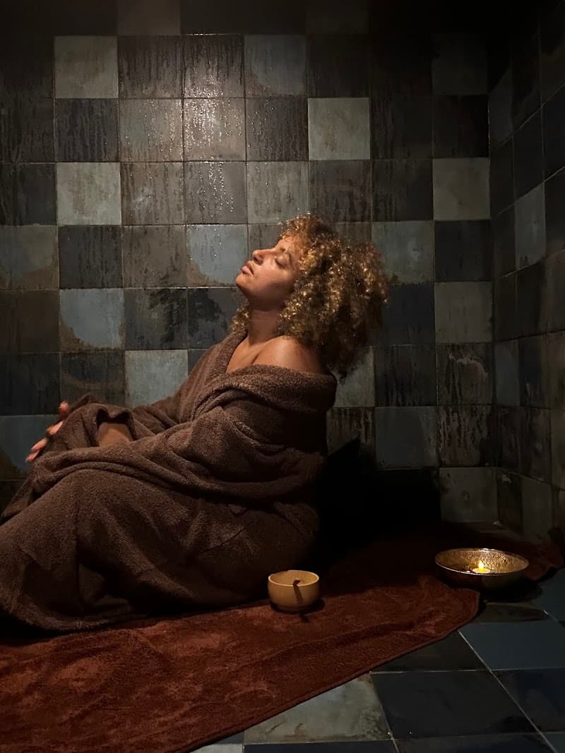Gold Empire SPA - Spa Paris 8 I Massage autour de moi I Massage I Hammam I Spa autour de moi photo