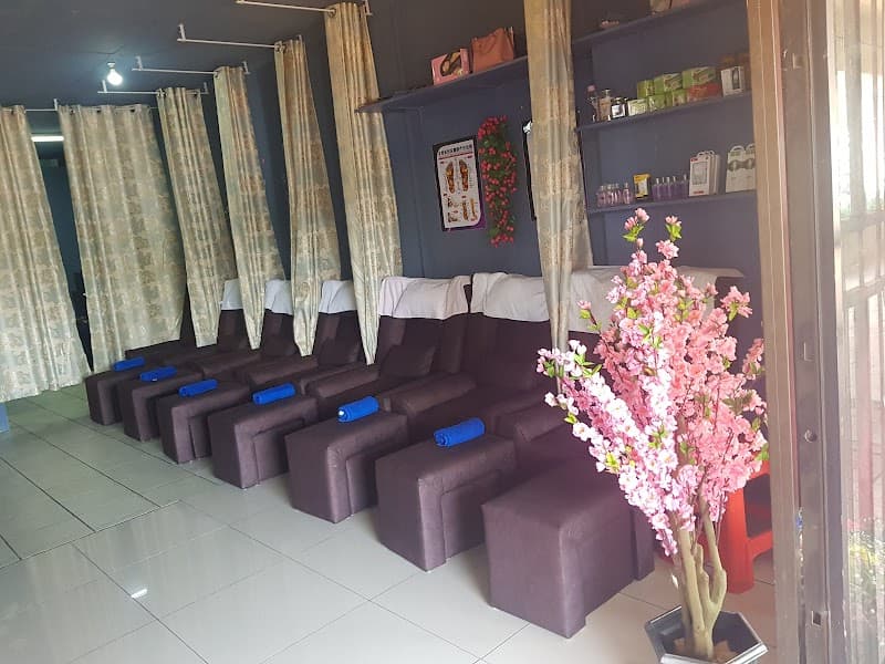 Gold L17 Foot and Body Massage Parlour Johannesburg photo