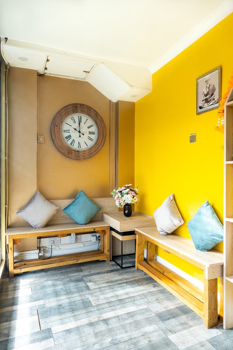 Gold Star Thia Massage London photo