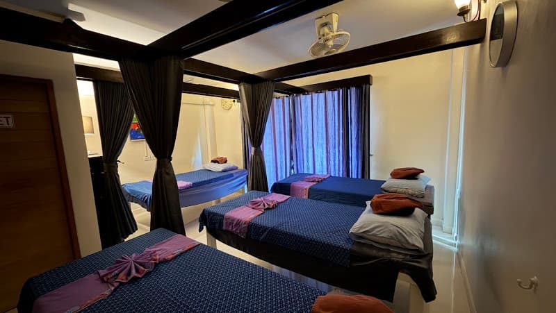 Golden Fingers Massage Phuket photo
