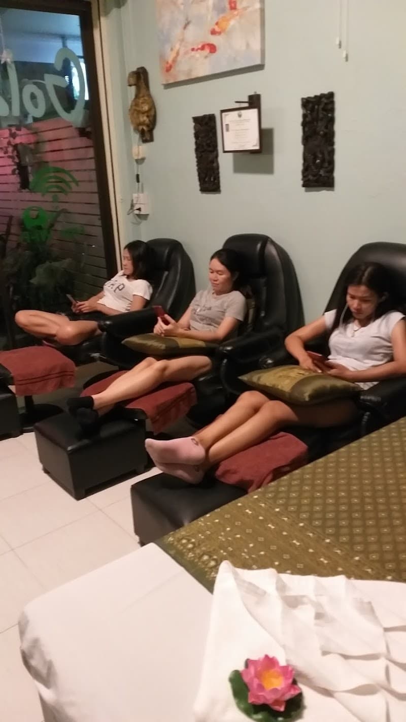 Golden hands Massage & Spa Cha Am photo