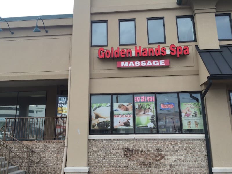 Golden Hands Spa by Helen Salisbury photo