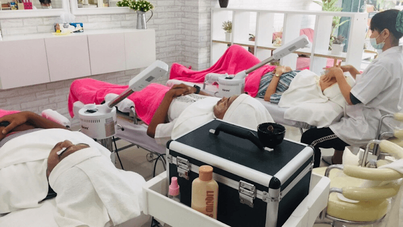 Golden Herb Yala, Tue Bo Branch, Acne and Melasma Treatment photo