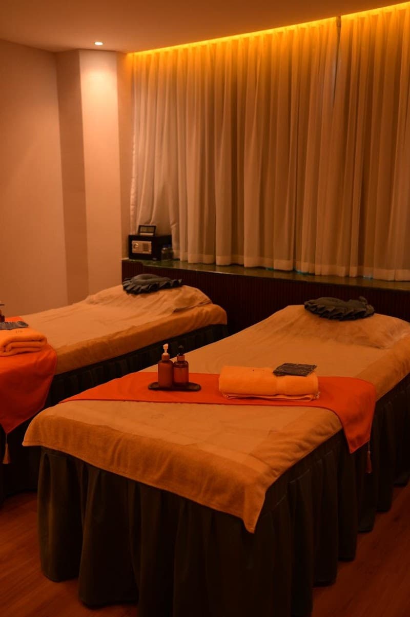 Golden Moon Spa Dubai photo
