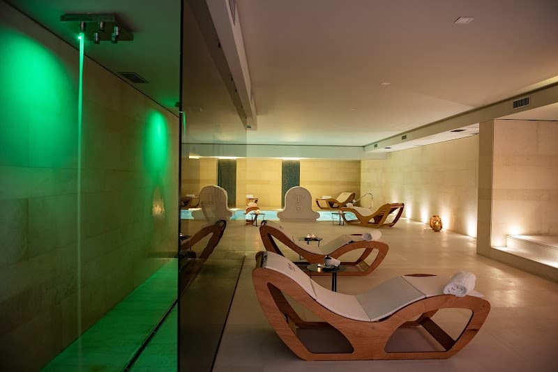 Golden spa Mithonu photo