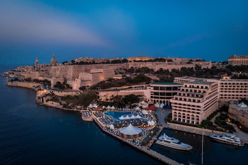 Grand Hotel Excelsior Malta Valletta photo