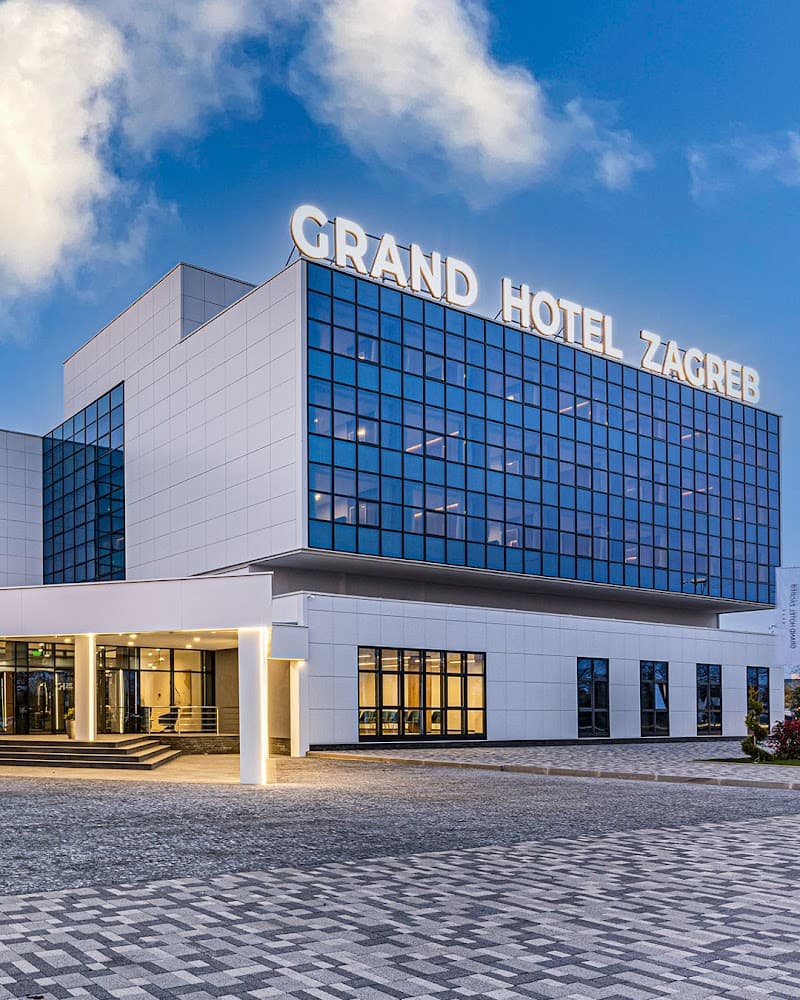 Grand Hotel Zagreb - Wellness i Business Hotel photo