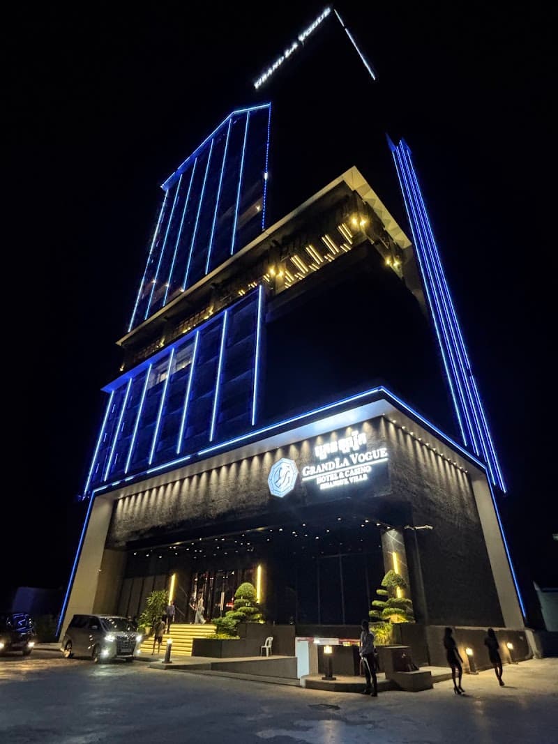 GRAND LA VOGUE HOTEL & CASINO Sihanoukville photo