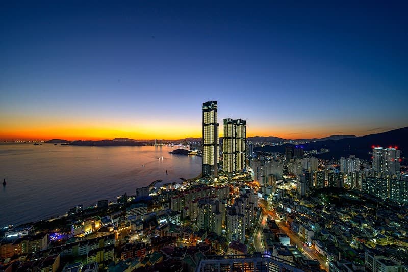 Grand LCT Residence Busan photo