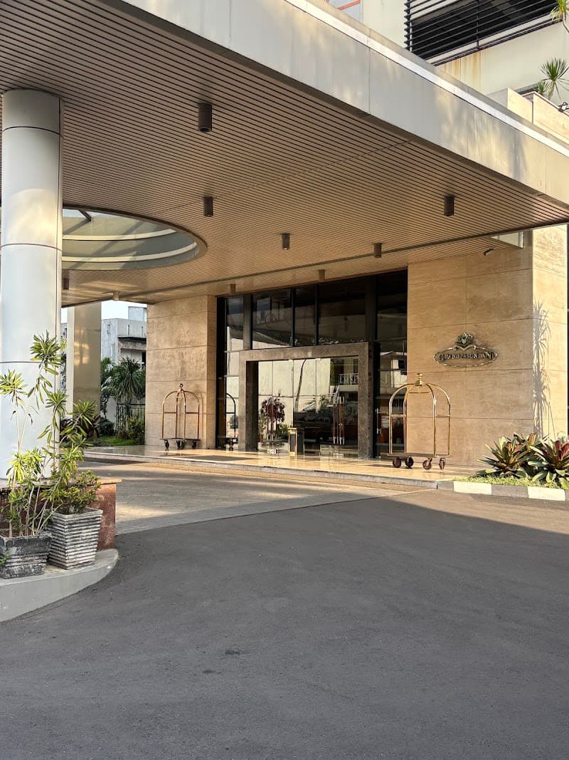 Grand Pasundan Convention Hotel Bandung photo