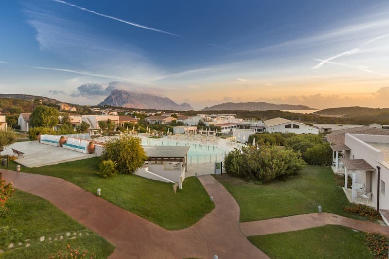 Grande Baia Resort & SPA Sardinia photo