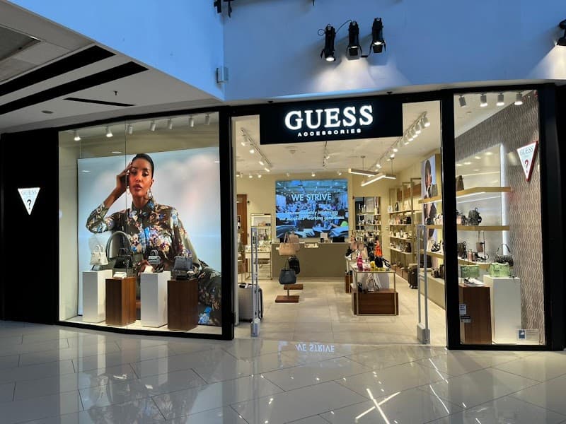 Guess What Maditou 9-11 photo