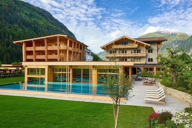 Gut Stiluppe - Good Life Hotel Mayrhofen photo