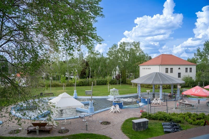 Gyarmati Dezső Tanuszoda és Termálfürdő Lakitelek photo