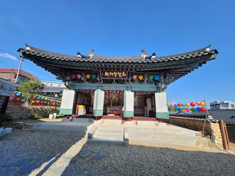 Gyeongsan Temple Jungang-dong photo