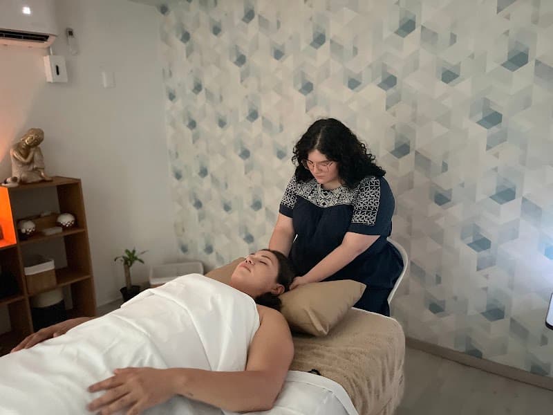 Halo de Luna - Masajes y Barras de Access Saltillo photo