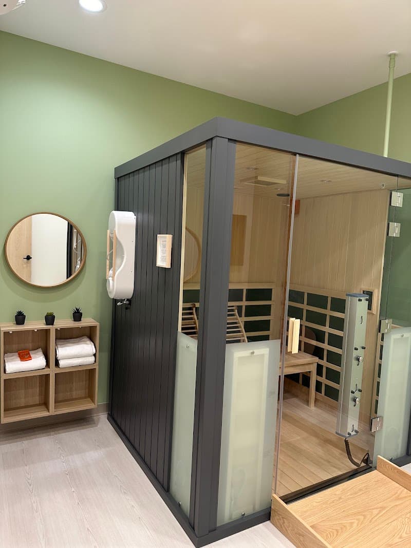 HaloHeat Sauna Studios Aurora photo