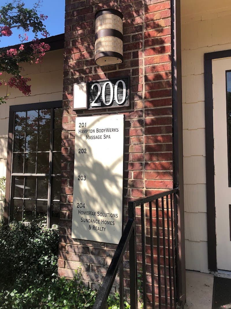 Hampton Bodywerks Massage Spa San Antonio photo