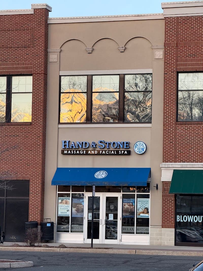Hand and Stone Massage and Facial Spa North Brunswick photo