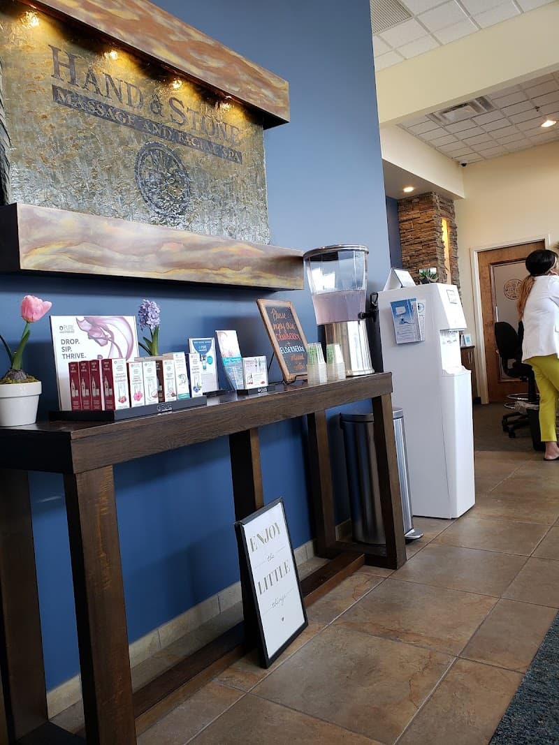 Hand and Stone Spa of Easton photo