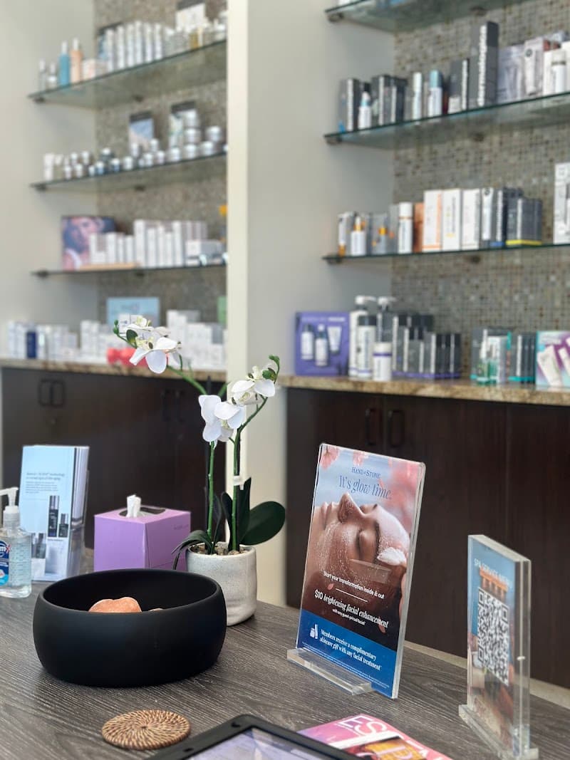 Hand & Stone Massage and Facial Spa - Houston Rice Village, Texas photo