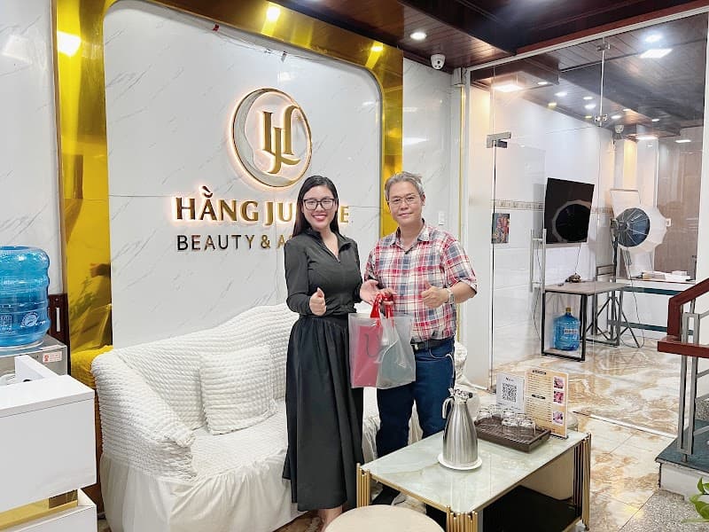 Hang Junhee Beauty and Academy Quận Gò Vấp photo