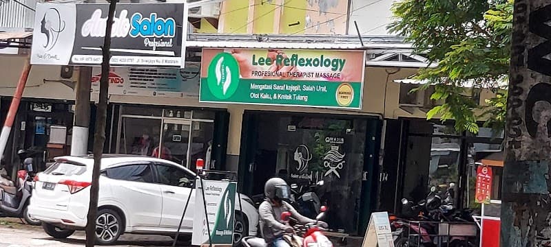 Happy Foot Massage and Reflexology Mataram photo