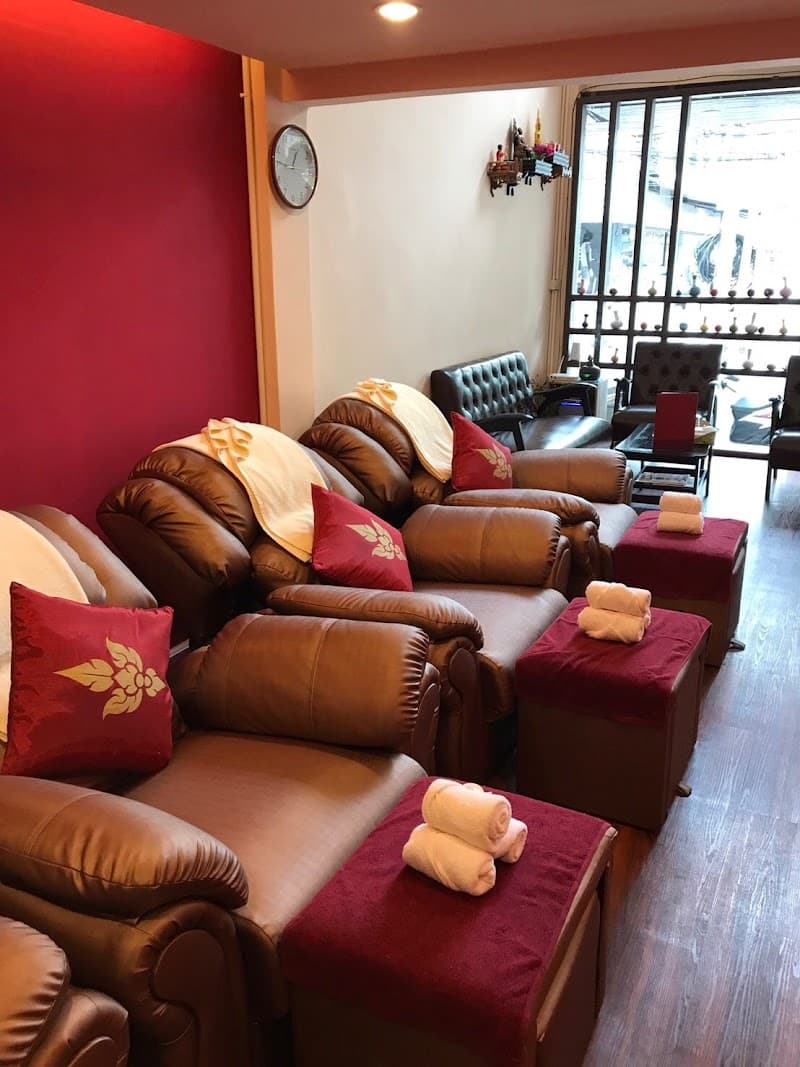 Happy Life Massage Shop, Soi 12 Phatthana Nikhom photo
