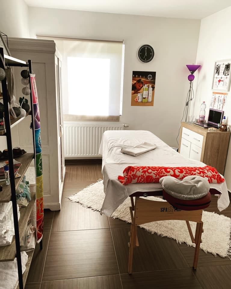 Harmónia masszázs-Nagy Anett Veszprém photo