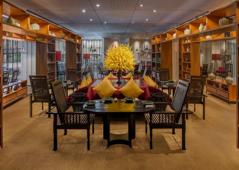 Hatta Thewa Bangkok photo