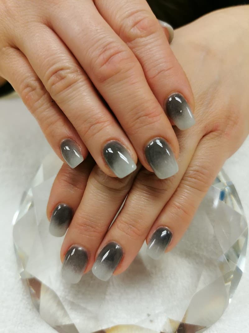 Haus Of Beauty Aurora photo