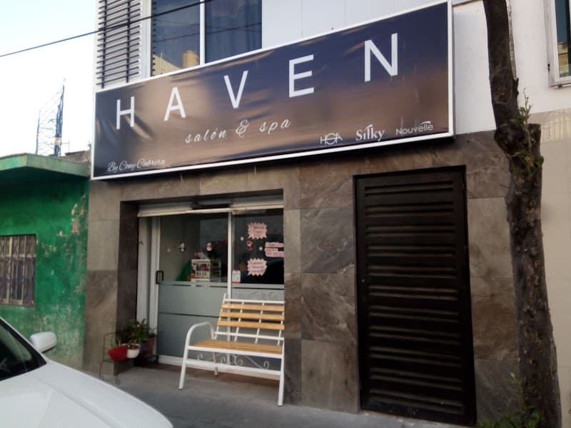Haven Salón and Spa León photo