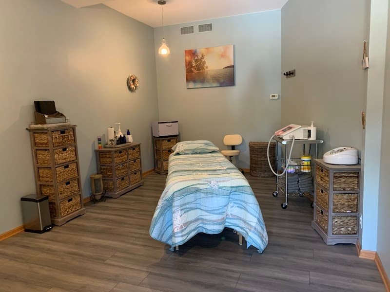 Hawaiian Island Tropical Spa Ingleside photo