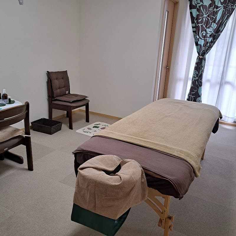Hawaiian Lomi Lomi Massage Mahalo Utsunomiya City photo