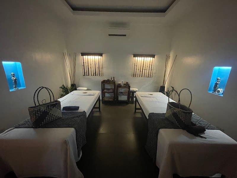 Hazel's Massage and Nail Spa Dauin photo