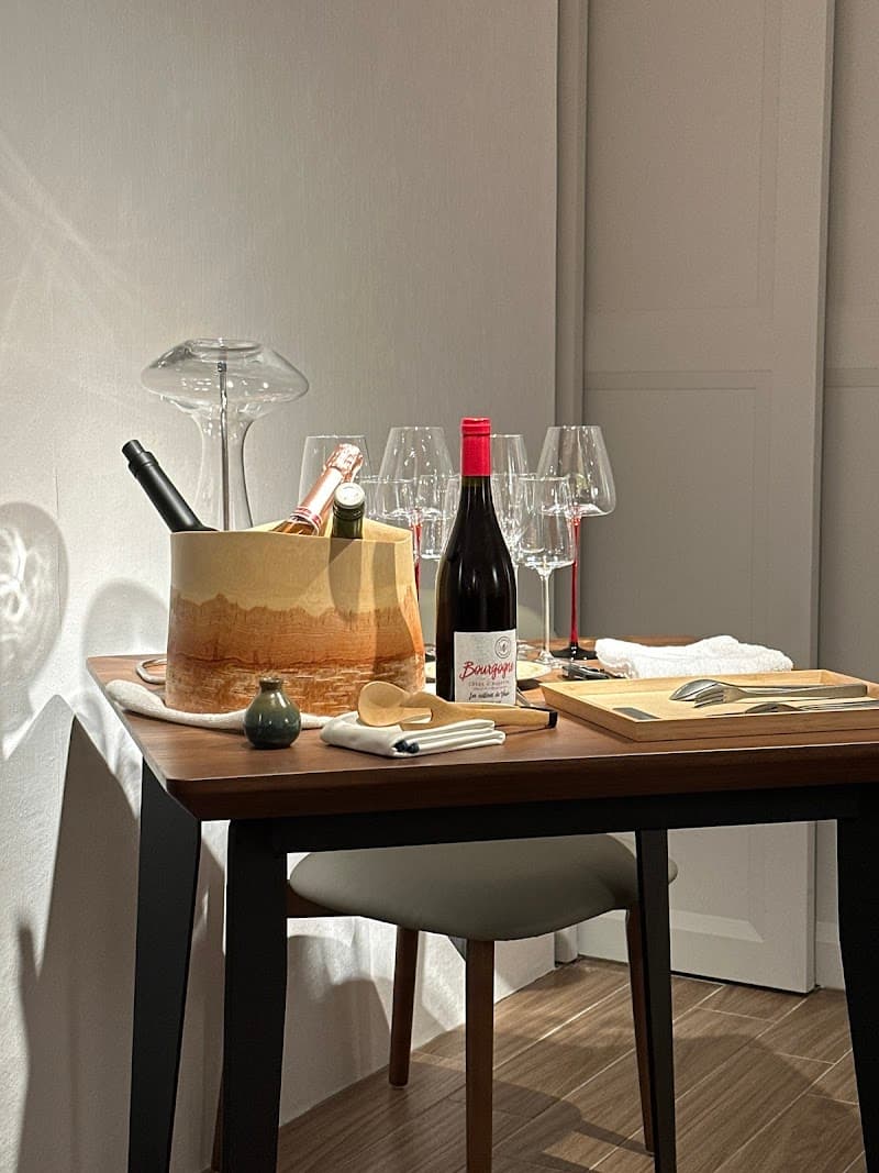 He Yue Yan Body Center Taipei City photo