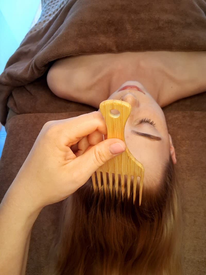 Headspa & Asmr By Nicol Winterswijk photo
