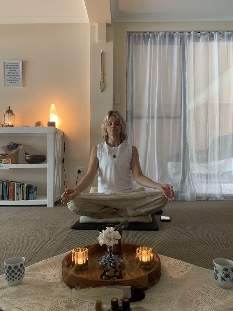 Healing Hands Relaxation Retreat Allambee photo