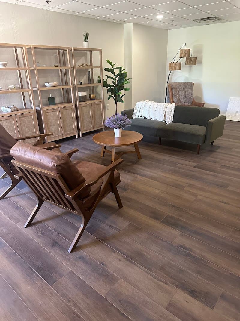 Healing Reiki Massage by Manny Glendale photo