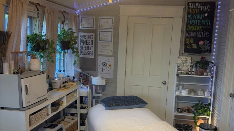 Healing Roots Wellness and Beauty Tampa photo