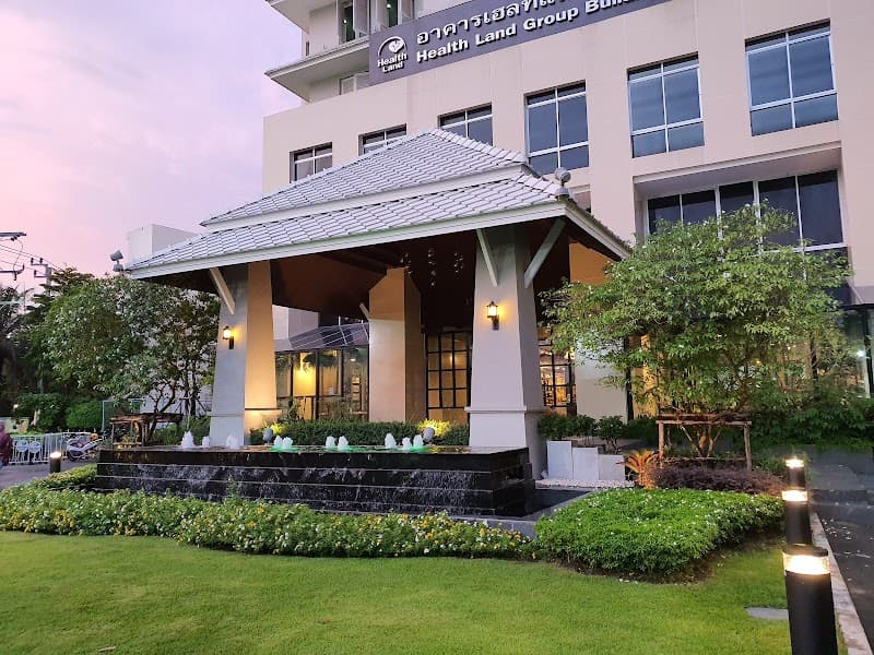 Health Land Pradit Manutham Bangkok photo